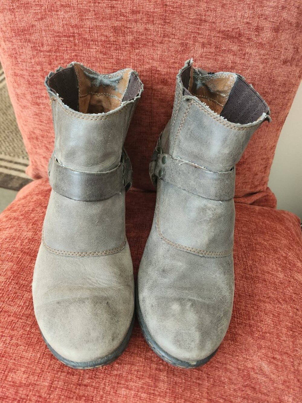 Born B.O.C. Lacey Leather Ankle Boots – Size 9